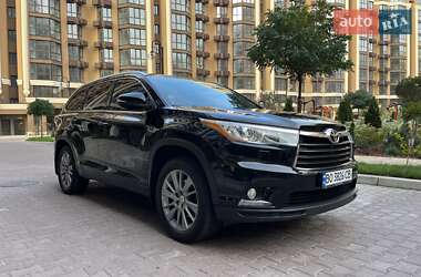 Внедорожник / Кроссовер Toyota Highlander 2014 в Киеве