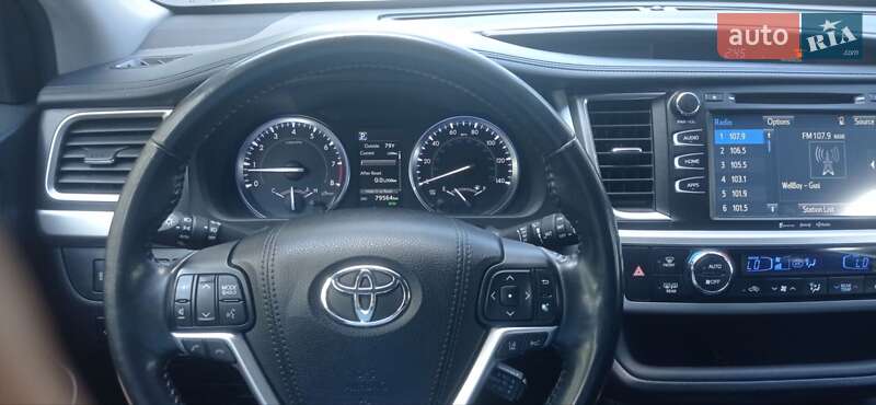 Внедорожник / Кроссовер Toyota Highlander 2017 в Броварах фото 6 Внедорожник / Кроссовер Toyota Highlander 2017 в Броварах