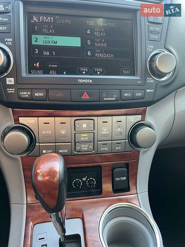 Внедорожник / Кроссовер Toyota Highlander 2008 в Киеве