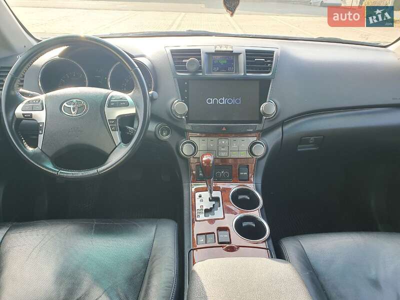 Внедорожник / Кроссовер Toyota Highlander 2011 в Харькове фото 4 Внедорожник / Кроссовер Toyota Highlander 2011 в Харькове