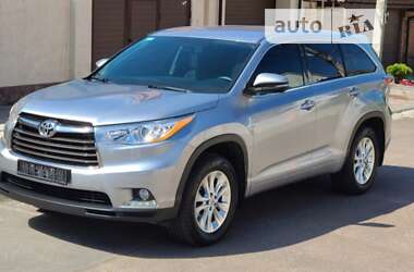 Внедорожник / Кроссовер Toyota Highlander 2014 в Хмельницком