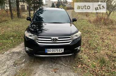 Позашляховик / Кросовер Toyota Highlander 2013 в Заліщиках