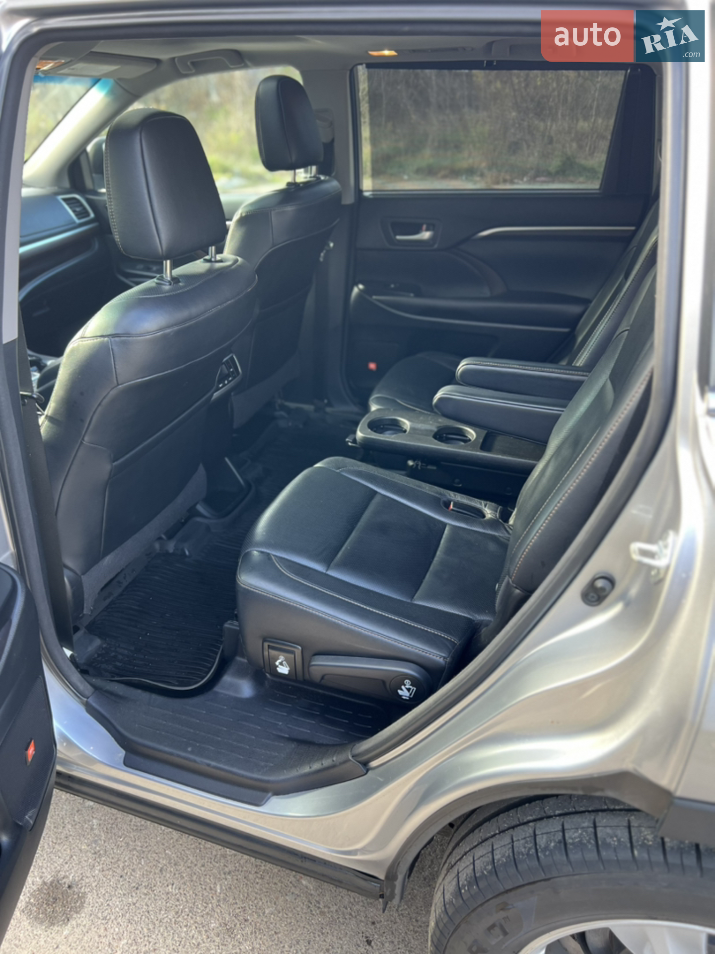 2016 Toyota Highlander - мініатюра 17