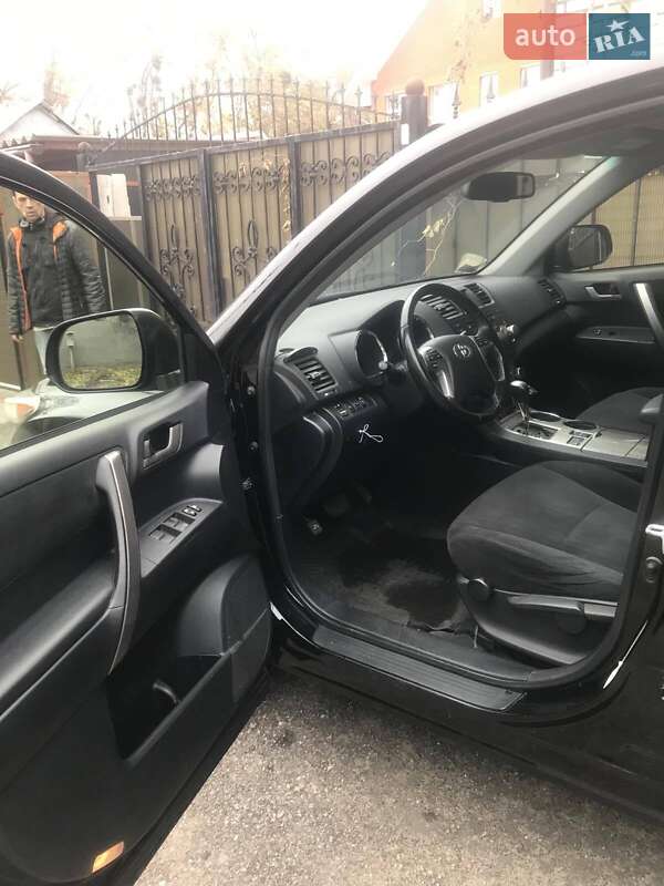 Внедорожник / Кроссовер Toyota Highlander 2012 в Киеве
