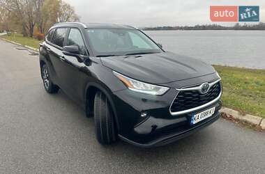 Позашляховик / Кросовер Toyota Highlander 2023 в Києві