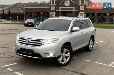 Позашляховик / Кросовер Toyota Highlander 2012 в Черкасах