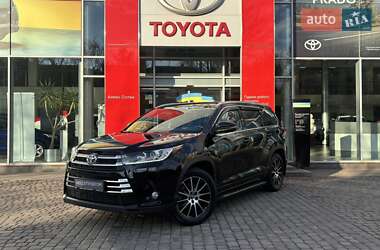 Внедорожник / Кроссовер Toyota Highlander 2019 в Кривом Роге