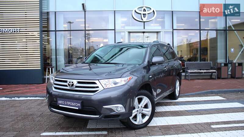 Внедорожник / Кроссовер Toyota Highlander 2011 в Киеве