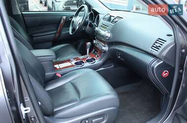 Внедорожник / Кроссовер Toyota Highlander 2011 в Киеве