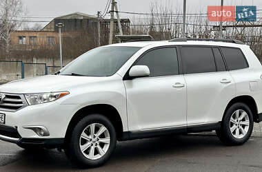 Позашляховик / Кросовер Toyota Highlander 2013 в Рівному