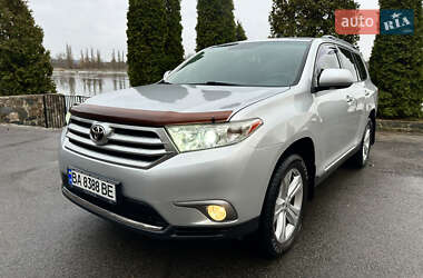 Внедорожник / Кроссовер Toyota Highlander 2011 в Кропивницком