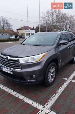 Позашляховик / Кросовер Toyota Highlander 2015 в Одесі