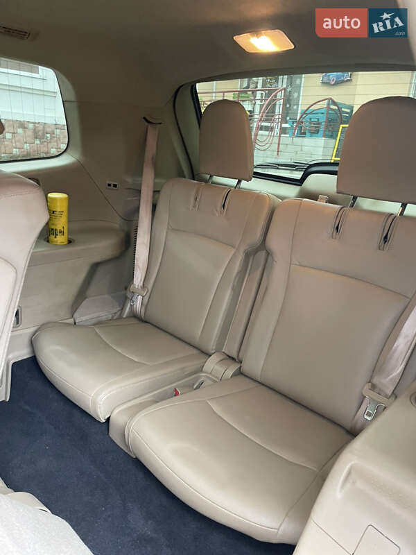 Внедорожник / Кроссовер Toyota Highlander 2013 в Полтаве фото 14 Внедорожник / Кроссовер Toyota Highlander 2013 в Полтаве