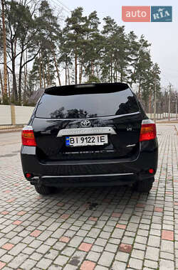 Позашляховик / Кросовер Toyota Highlander 2008 в Полтаві