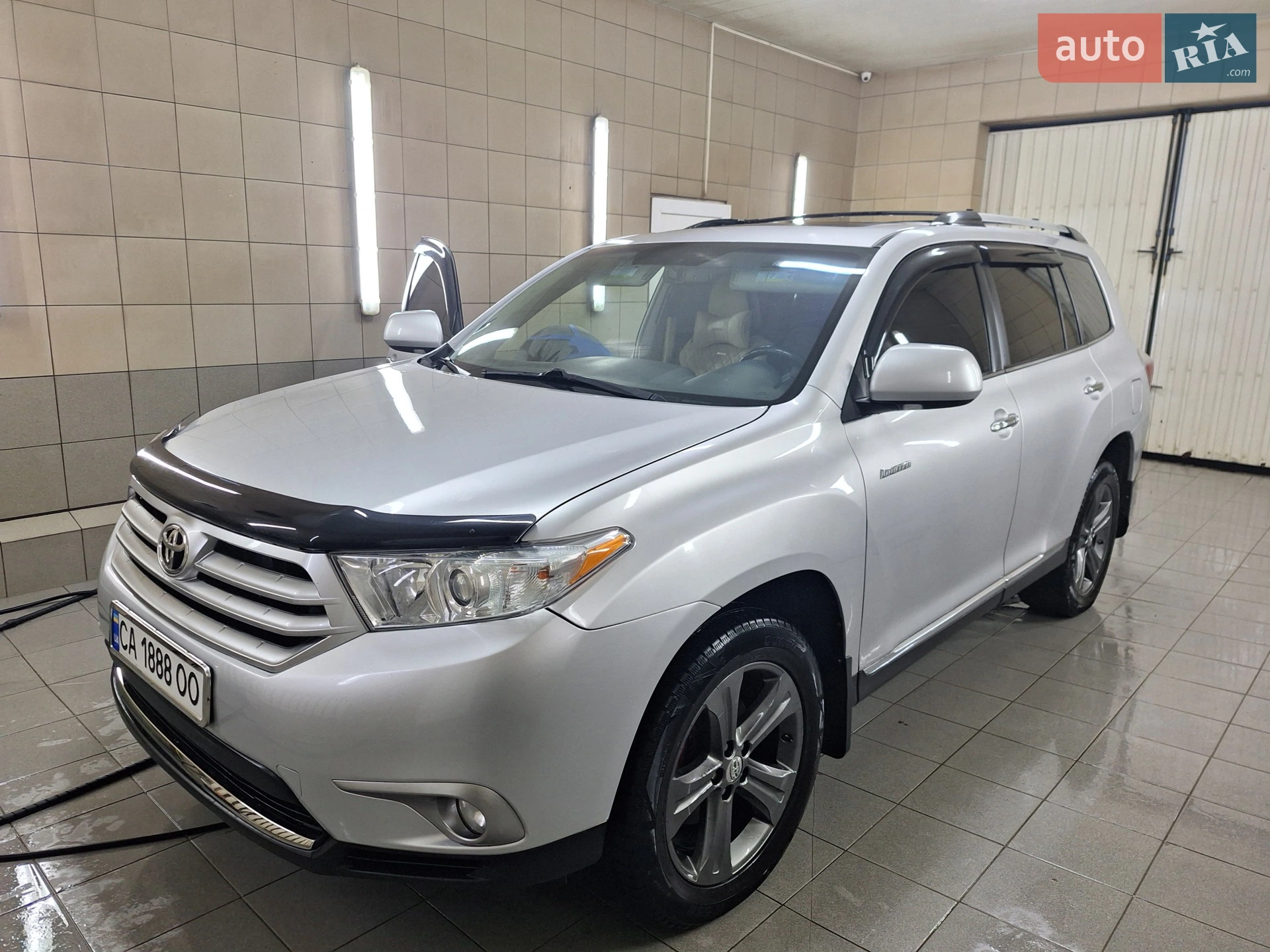 2013 Toyota Highlander - фото 1