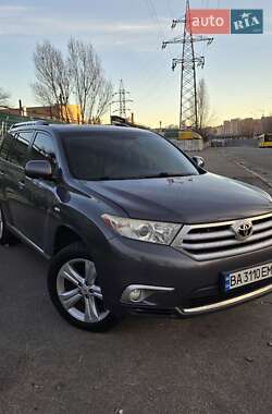 Позашляховик / Кросовер Toyota Highlander 2012 в Києві