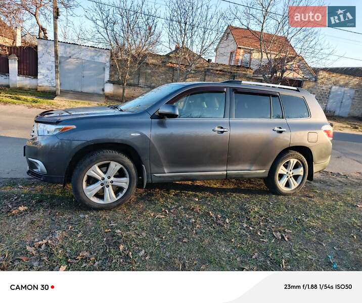 Внедорожник / Кроссовер Toyota Highlander 2013 в Николаеве фото 5 Внедорожник / Кроссовер Toyota Highlander 2013 в Николаеве
