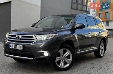 Позашляховик / Кросовер Toyota Highlander 2011 в Івано-Франківську