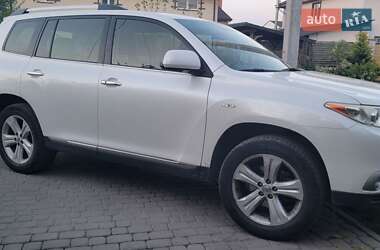 Внедорожник / Кроссовер Toyota Highlander 2012 в Черкассах