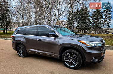 Позашляховик / Кросовер Toyota Highlander 2014 в Житомирі