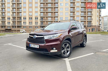 Позашляховик / Кросовер Toyota Highlander 2015 в Києві