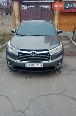 Позашляховик / Кросовер Toyota Highlander 2016 в Херсоні