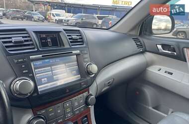 Внедорожник / Кроссовер Toyota Highlander 2008 в 