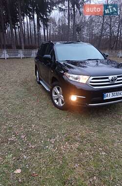 Внедорожник / Кроссовер Toyota Highlander 2011 в Белой Церкви