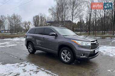 Позашляховик / Кросовер Toyota Highlander 2014 в Кривому Розі