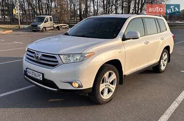 Внедорожник / Кроссовер Toyota Highlander 2012 в Киеве