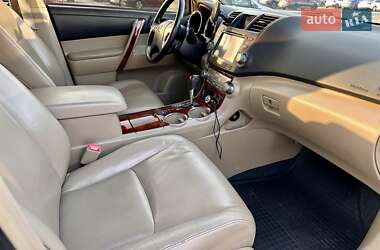 Внедорожник / Кроссовер Toyota Highlander 2012 в Киеве