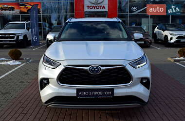 Внедорожник / Кроссовер Toyota Highlander 2023 в Житомире