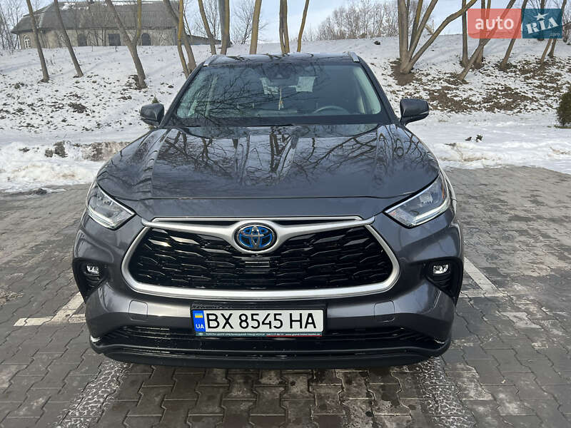 Позашляховик / Кросовер Toyota Highlander 2021 в Хмельницькому