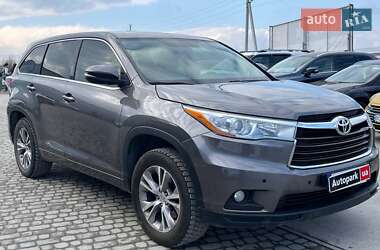 Позашляховик / Кросовер Toyota Highlander 2015 в Львові