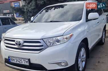 Внедорожник / Кроссовер Toyota Highlander 2012 в Подольске