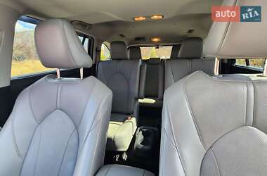 Внедорожник / Кроссовер Toyota Highlander 2022 в 