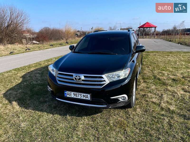 Позашляховик / Кросовер Toyota Highlander 2010 в Павлограді
