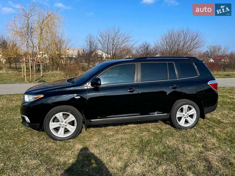 Позашляховик / Кросовер Toyota Highlander 2010 в Павлограді