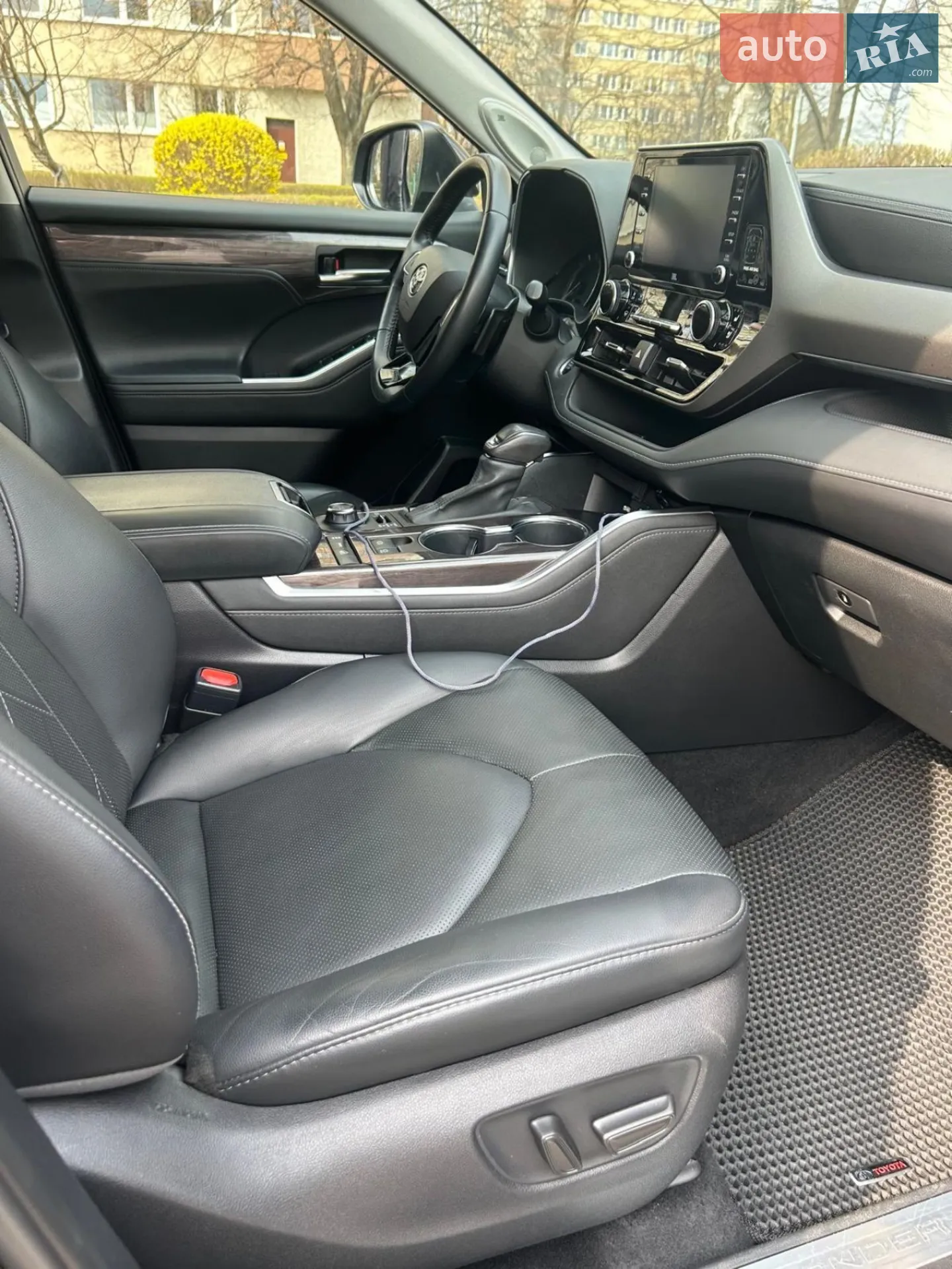 2020 Toyota Highlander - мініатюра 10
