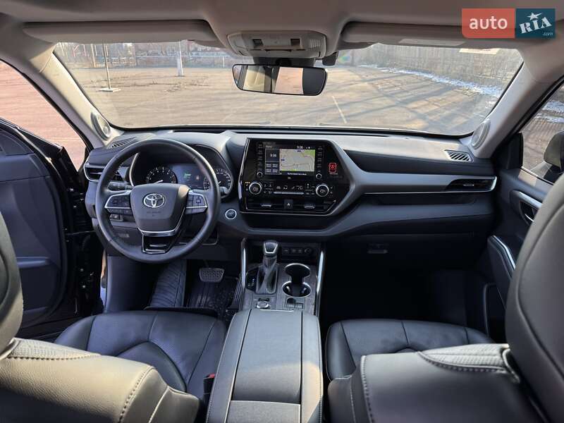 Внедорожник / Кроссовер Toyota Highlander 2020 в Кривом Роге фото 17 Внедорожник / Кроссовер Toyota Highlander 2020 в Кривом Роге