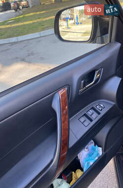 Внедорожник / Кроссовер Toyota Highlander 2011 в 
