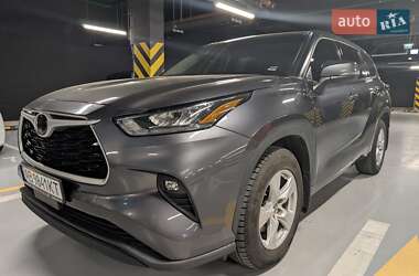 Позашляховик / Кросовер Toyota Highlander 2020 в 