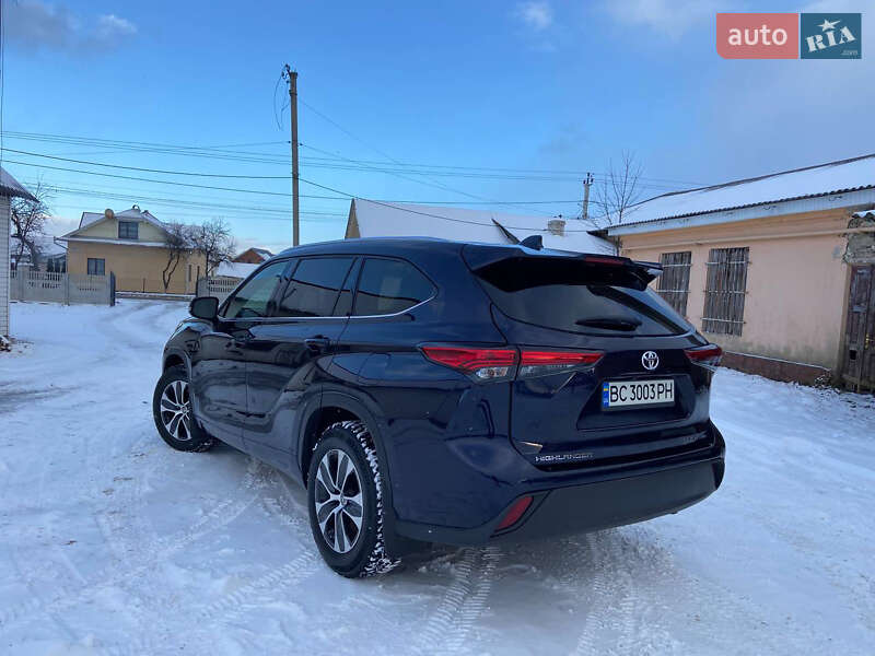 Позашляховик / Кросовер Toyota Highlander 2021 в Рожнятові фото 2 Позашляховик / Кросовер Toyota Highlander 2021 в Рожнятові