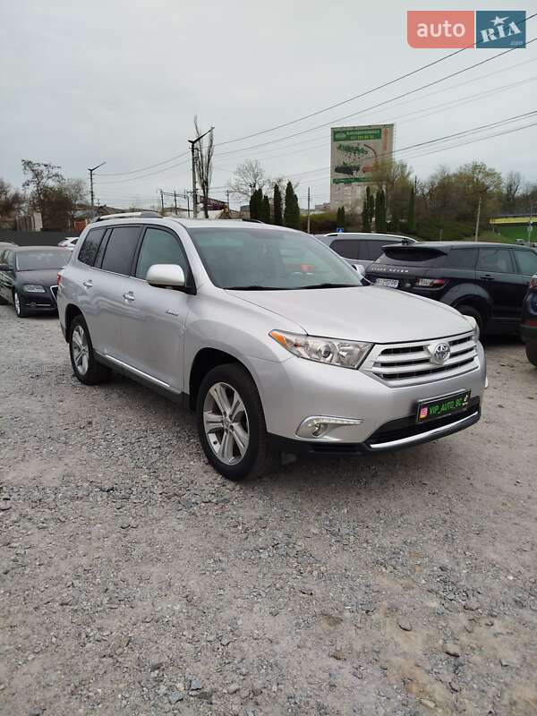 Toyota Highlander 2013