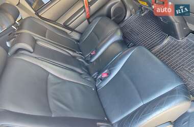 Внедорожник / Кроссовер Toyota Highlander 2011 в 
