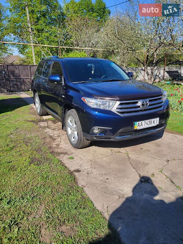 Toyota Highlander 2011 Toyota Highlander 2011