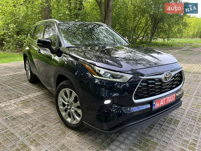 Toyota Highlander 2022