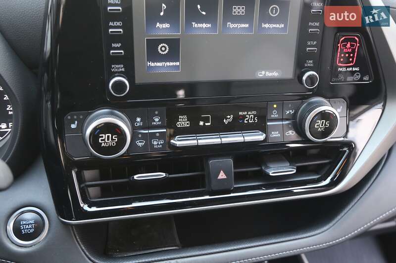 Внедорожник / Кроссовер Toyota Highlander 2020 в Киеве