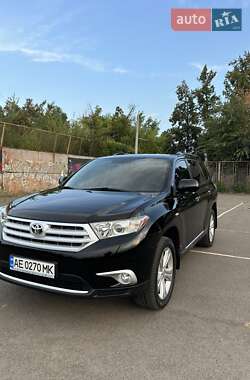 Позашляховик / Кросовер Toyota Highlander 2011 в Кривому Розі
