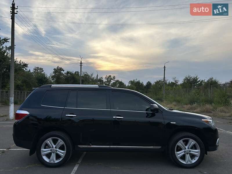 Внедорожник / Кроссовер Toyota Highlander 2011 в Кривом Роге фото 12 Внедорожник / Кроссовер Toyota Highlander 2011 в Кривом Роге